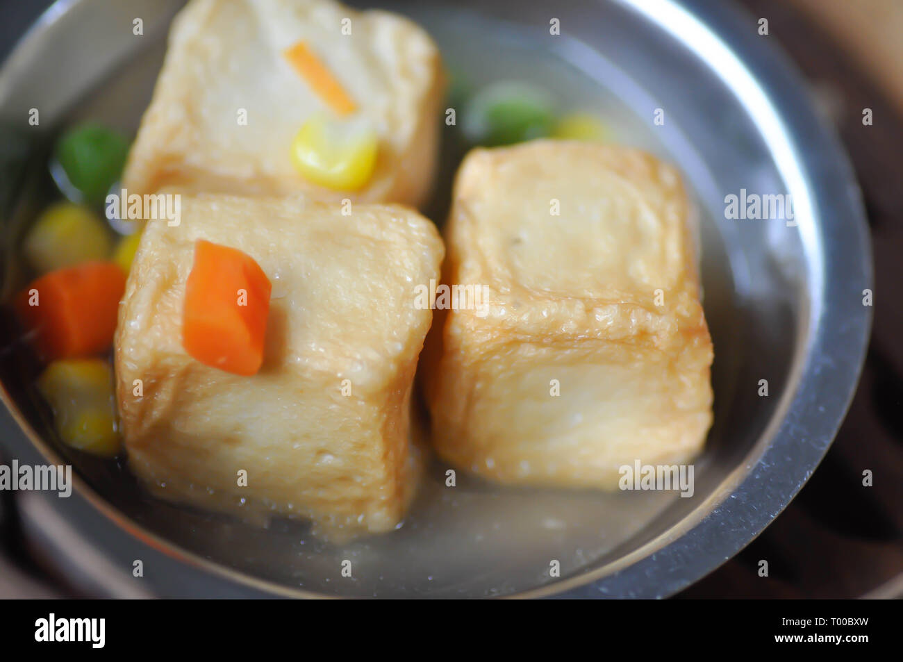 Snack à la vapeur ou à la vapeur le tofu, les produits alimentaires chinois Banque D'Images