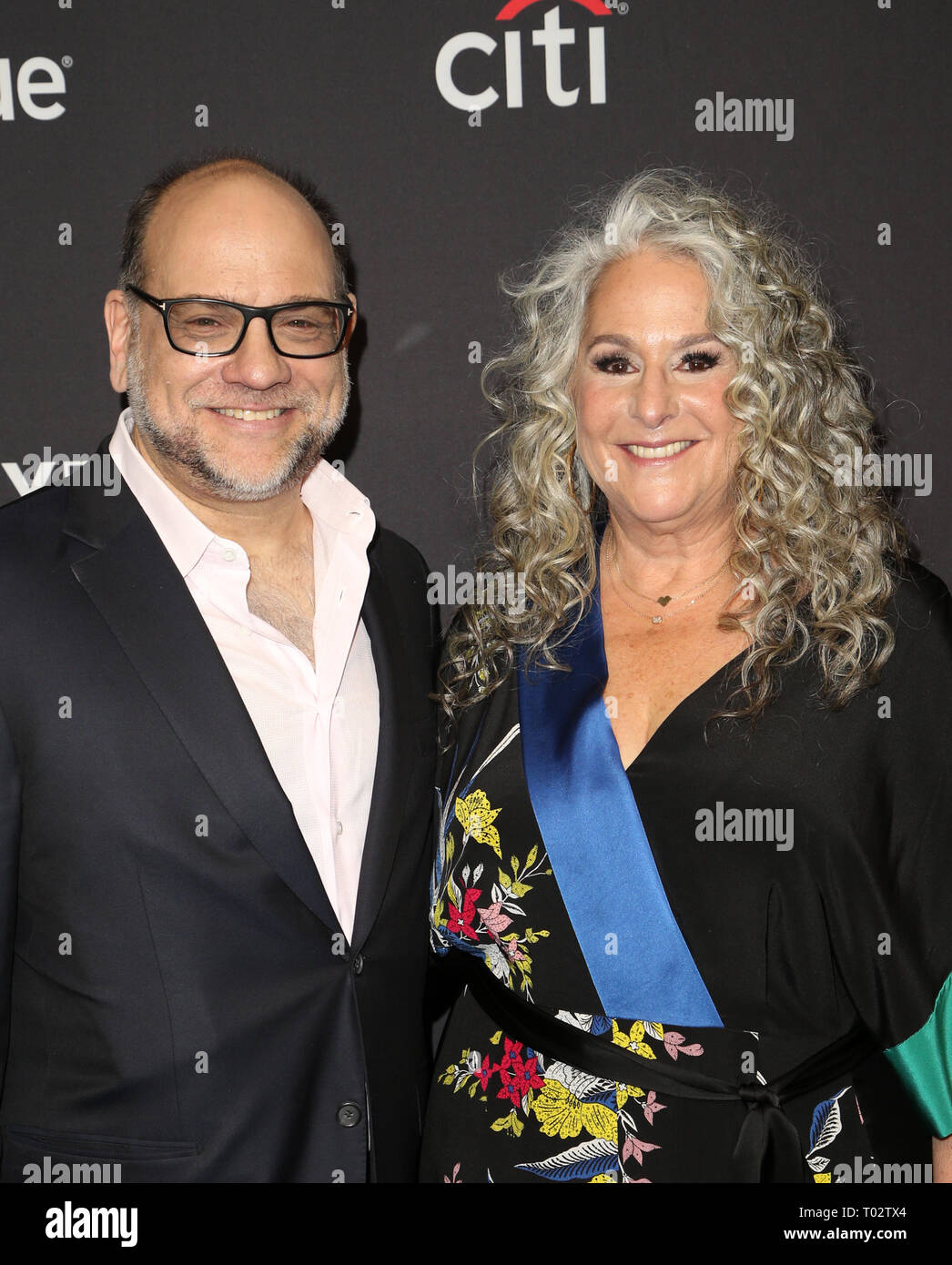 En Californie, USA . Mar 16, 2019. Howard J. Morris, Marta Kauffman, à la 36e présentation annuelle du PaleyFest la grâce de Netflix et Frankie au Dolby Theatre de Californie, États-Unis d'lifornia le 16 mars 2019. Credit : Faye Sadou/media/Alamy Punch Live News Banque D'Images