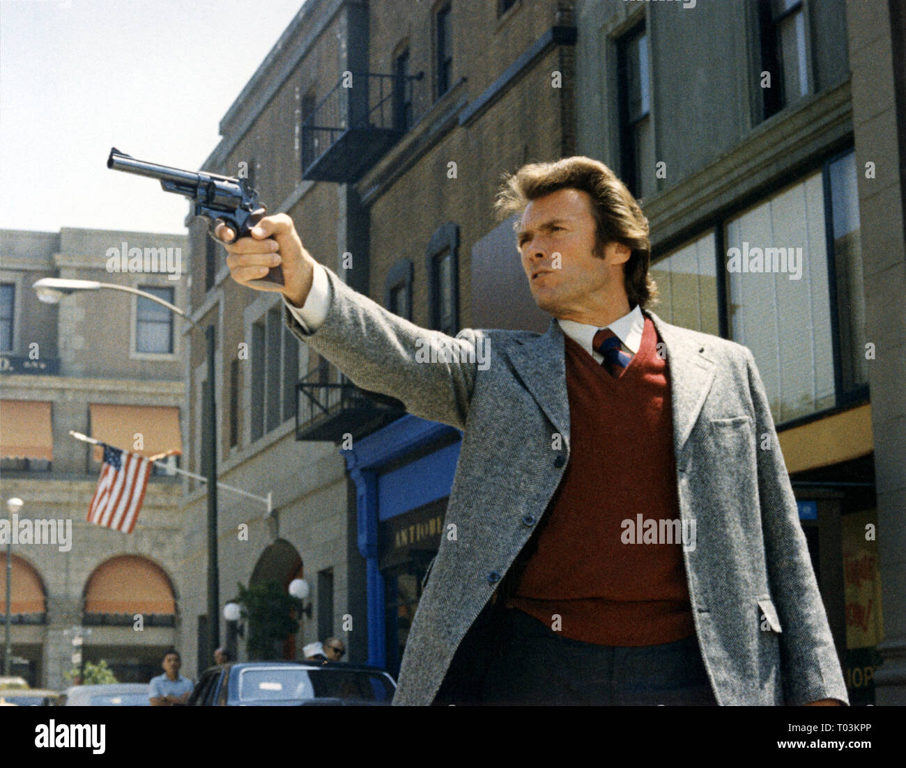 CLINT EASTWOOD, l'inspecteur Harry, 1971 Banque D'Images