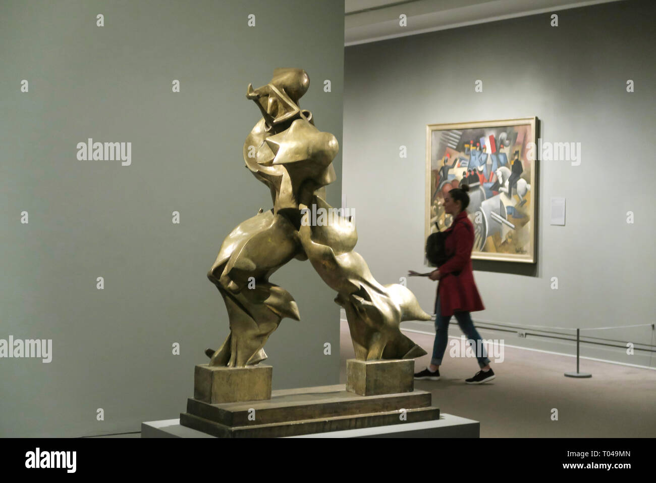 Umberto Boccioni, le bronze sculpture est dans la galerie d'art moderne et  contemporain dans le Metropolitan Museum of Art, New York City, USA Photo  Stock - Alamy