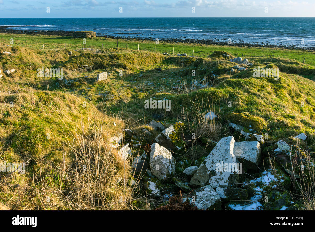 Keiss Broch, datant de l'âge du Fer (entre 600 av. et 400 AD). Sinclair's Bay, Keiss, Caithness, Ecosse, Royaume-Uni Banque D'Images