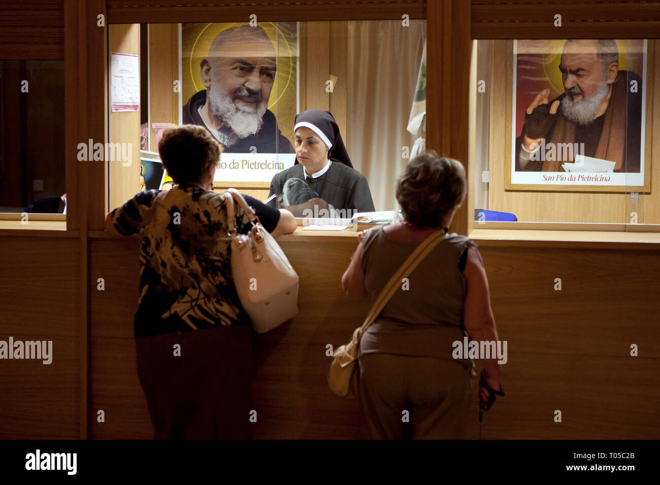 Padre pio san giovanni rotondo Banque de photographies et d’images à