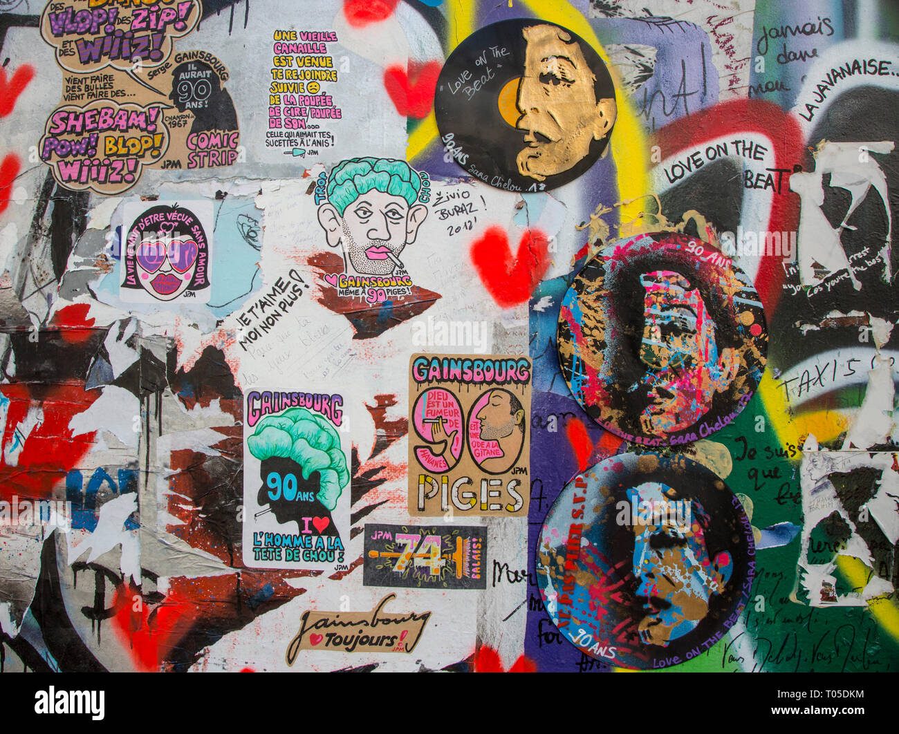 Maison de Serge GAINSBOURG À PARIS couverts de graffitis DÉDIÉE À GAINSBOURG Banque D'Images