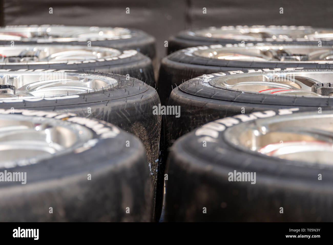 Deux rangées de motor sport racing ready to race Banque D'Images