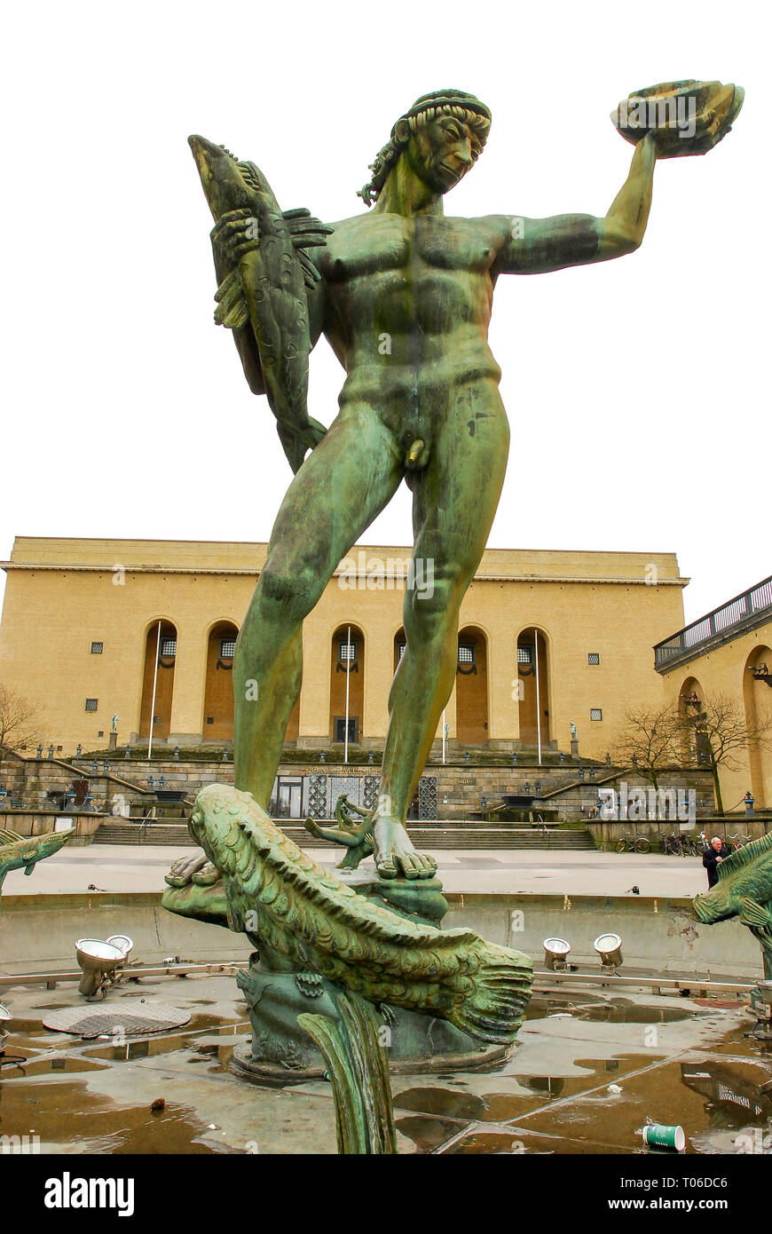 Statue de Poséidon par Carl Milles sur Götaplatsen et Slottsskogen konstmuseum (Musée d