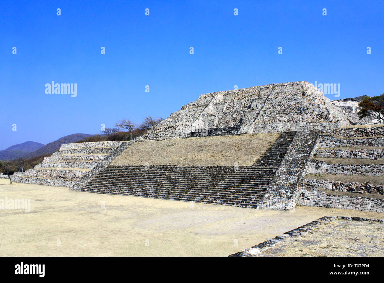 Ruines de l'ancienne pyramide maya, la civilisation Maya pré-Colombienne, Xochicalco, au Mexique. Site du patrimoine mondial de l'UNESCO Banque D'Images