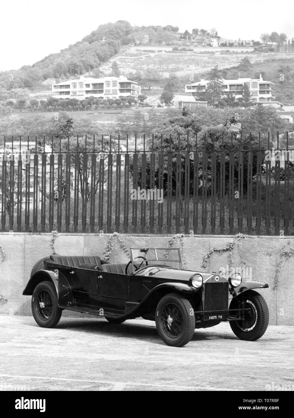 Transport / Transports, location de véhicules, véhicules, Lancia Lambda, année de construction : 1925, vue de l'avant, musée de l'automobile de Turin en Italie, 1960 Additional-Rights Clearance-Info-Not-Available- Banque D'Images
