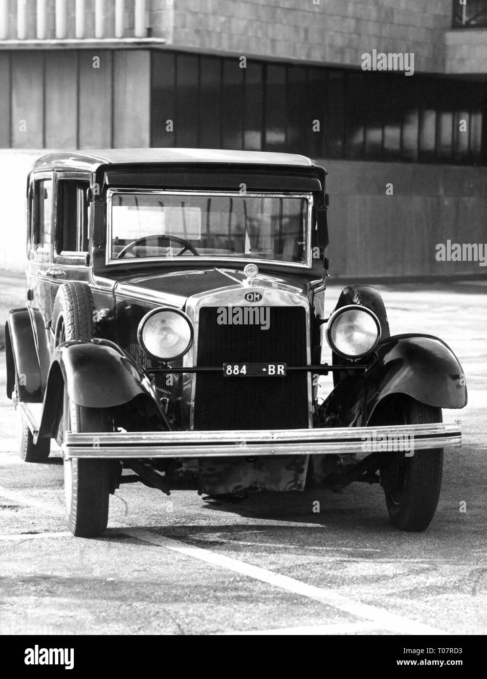 Transport / Transports, location de véhicules, véhicules, Officine Meccaniche 469 S, année de construction : 1929, vue de l'avant, musée de l'automobile de Turin en Italie, 1960 Additional-Rights Clearance-Info-Not-Available- Banque D'Images