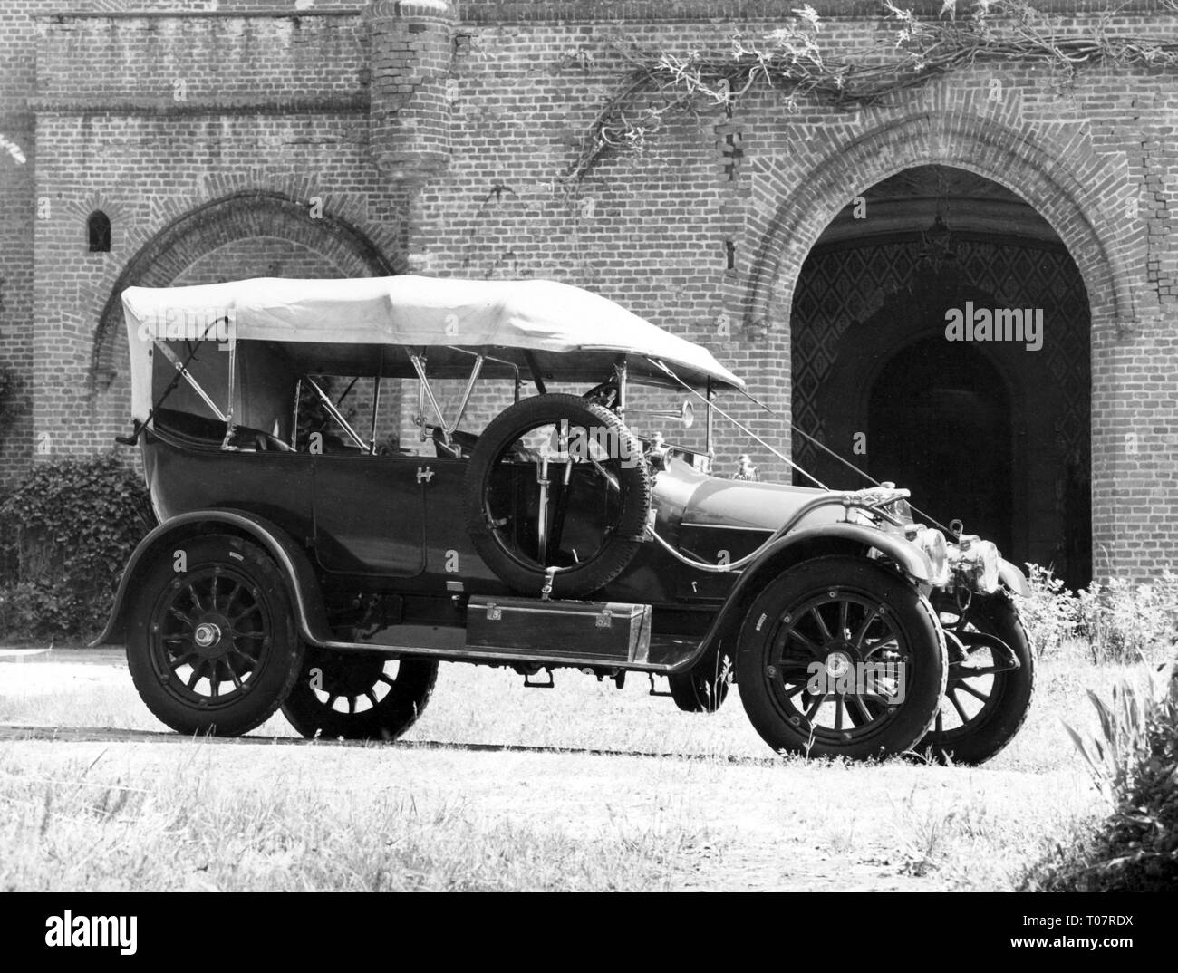 Transport / Transports, location de véhicules, véhicules, Italia 25/35 HP, année de construction : 1912, vue de droite, musée de l'automobile de Turin en Italie, 1960 Additional-Rights Clearance-Info-Not-Available- Banque D'Images