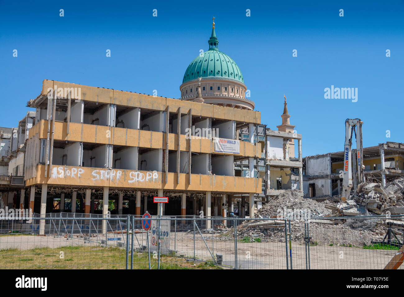 Fachhochschule, Nikolaikirche, Am Alten Markt, Potsdam, Brandebourg, Allemagne Banque D'Images