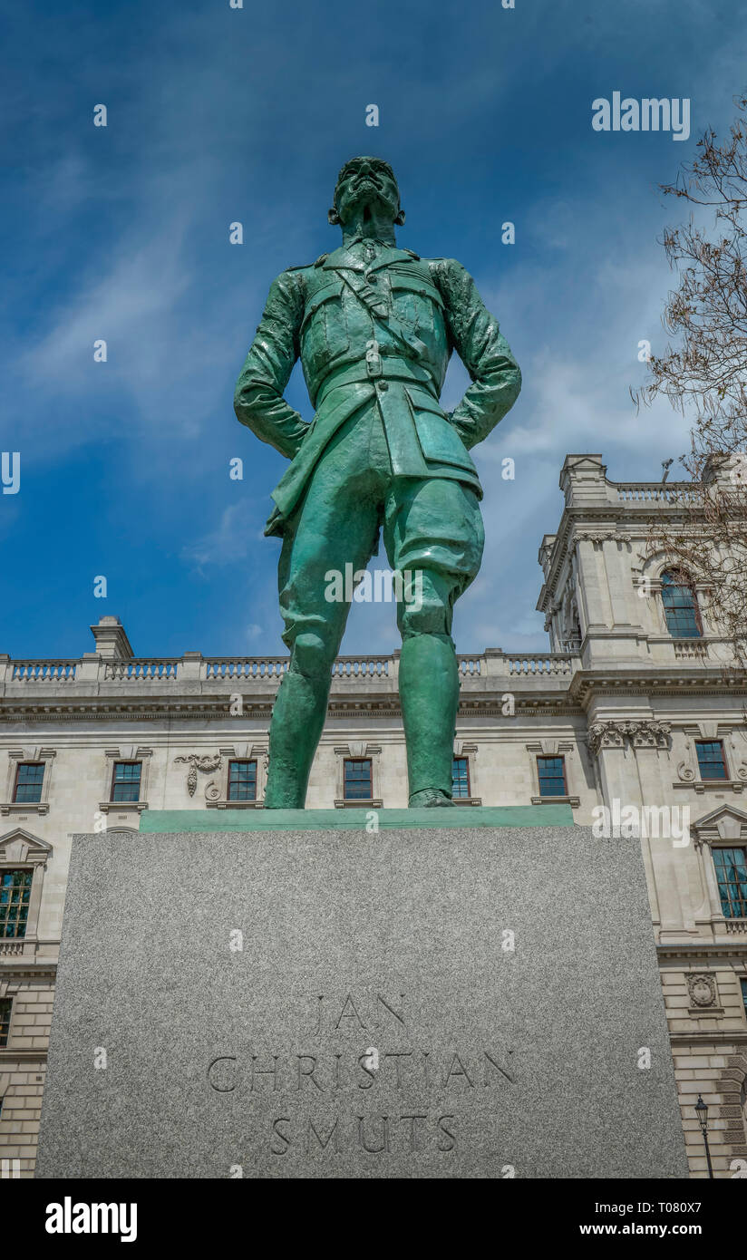 Statue, Jan Christian Smuts, la place du Parlement, Londres, Angleterre, Grossbritannien Banque D'Images
