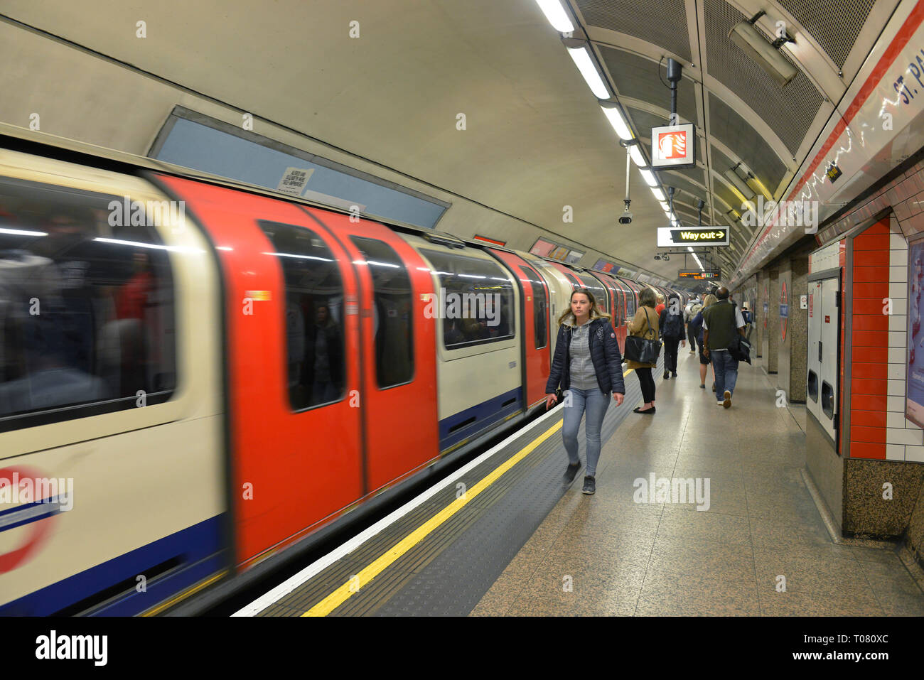 Métro, St. Pauls, Londres, Angleterre, Grossbritannien Banque D'Images