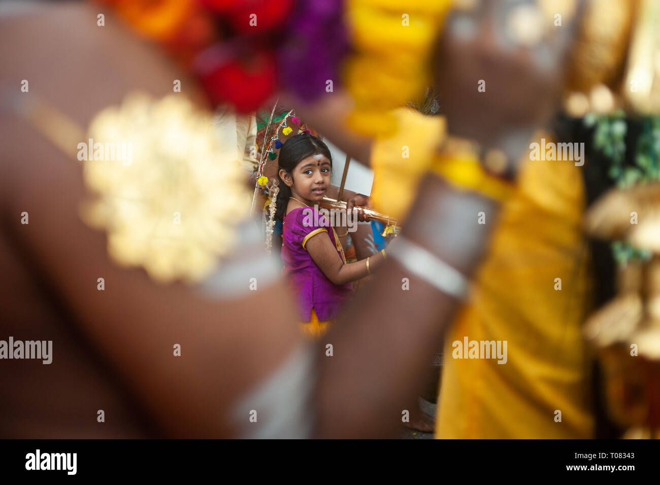 21.01.2019, Singapore, Singapour, Singapour - une petite fille pendant les préparatifs de la Thaipusam festival au Sri Srinivasa Perumal Temple en Banque D'Images