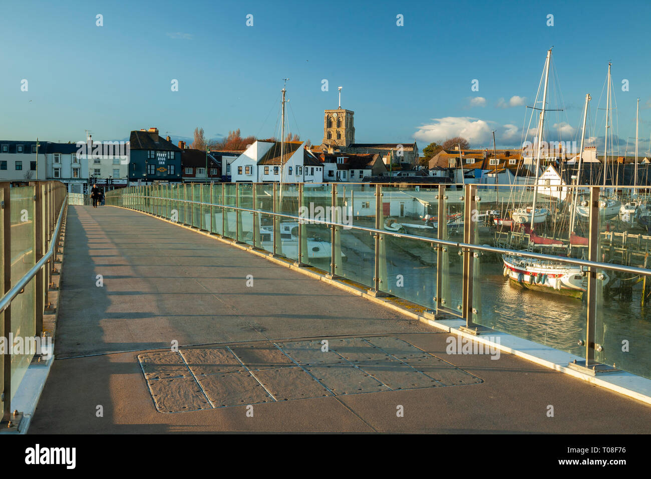Coucher du soleil sur l'Adur Ferry Bridge à Shoreham-by-Sea, West Sussex, Angleterre. Banque D'Images