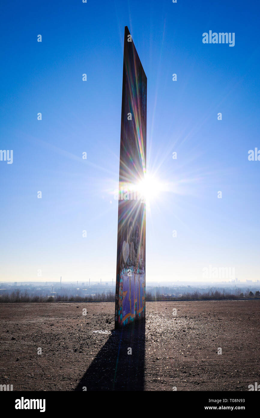 20.01.2019, Essen, Rhénanie du Nord-Westphalie, Allemagne - Halde Schurenbach avec la sculpture Bramme pour la Ruhr par Richard Serra. 00X190120D009CARO Banque D'Images