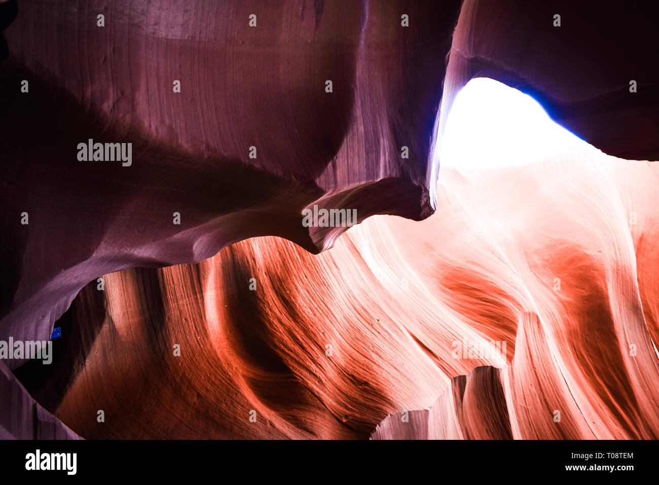 La formation de l'onde des volants à Antelope Canyon près de Page, Arizona. Belles couleurs Banque D'Images