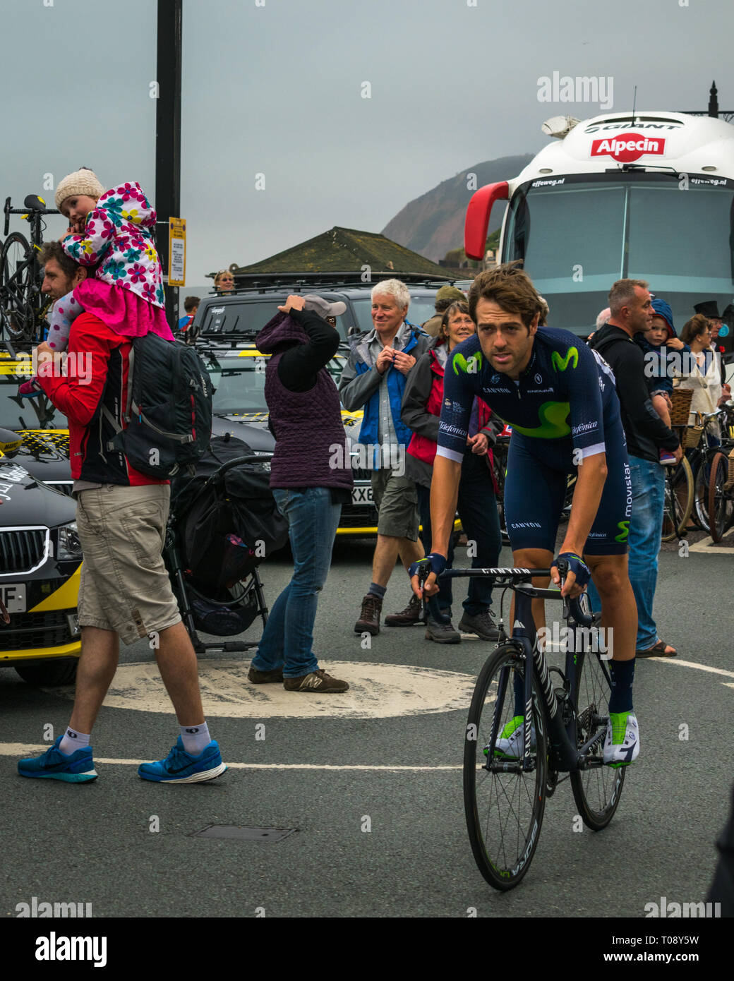 Alex Dowsett avant l'étape 6 (à Sidmouth The Haytor) de la Tournée 2016 de la Grande-Bretagne dans l'est du Devon, Cornwall, Angleterre du Sud-Ouest, Royaume-Uni. Banque D'Images