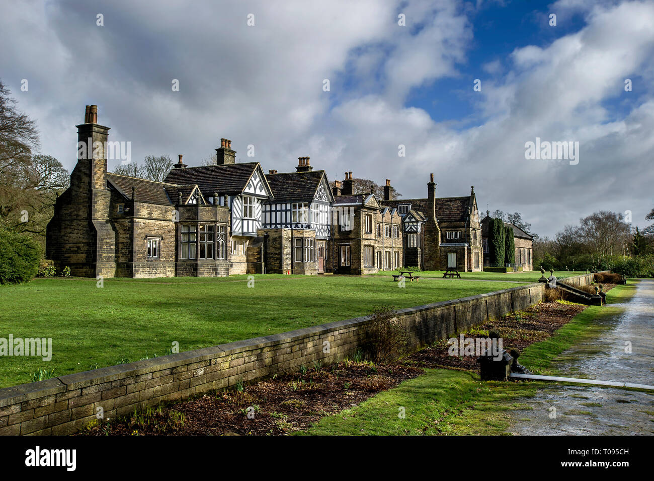 Smithills Hall, Smithills, Bolton. UK. Photo par Paul Heyes, jeudi 14 mars 2019. Banque D'Images
