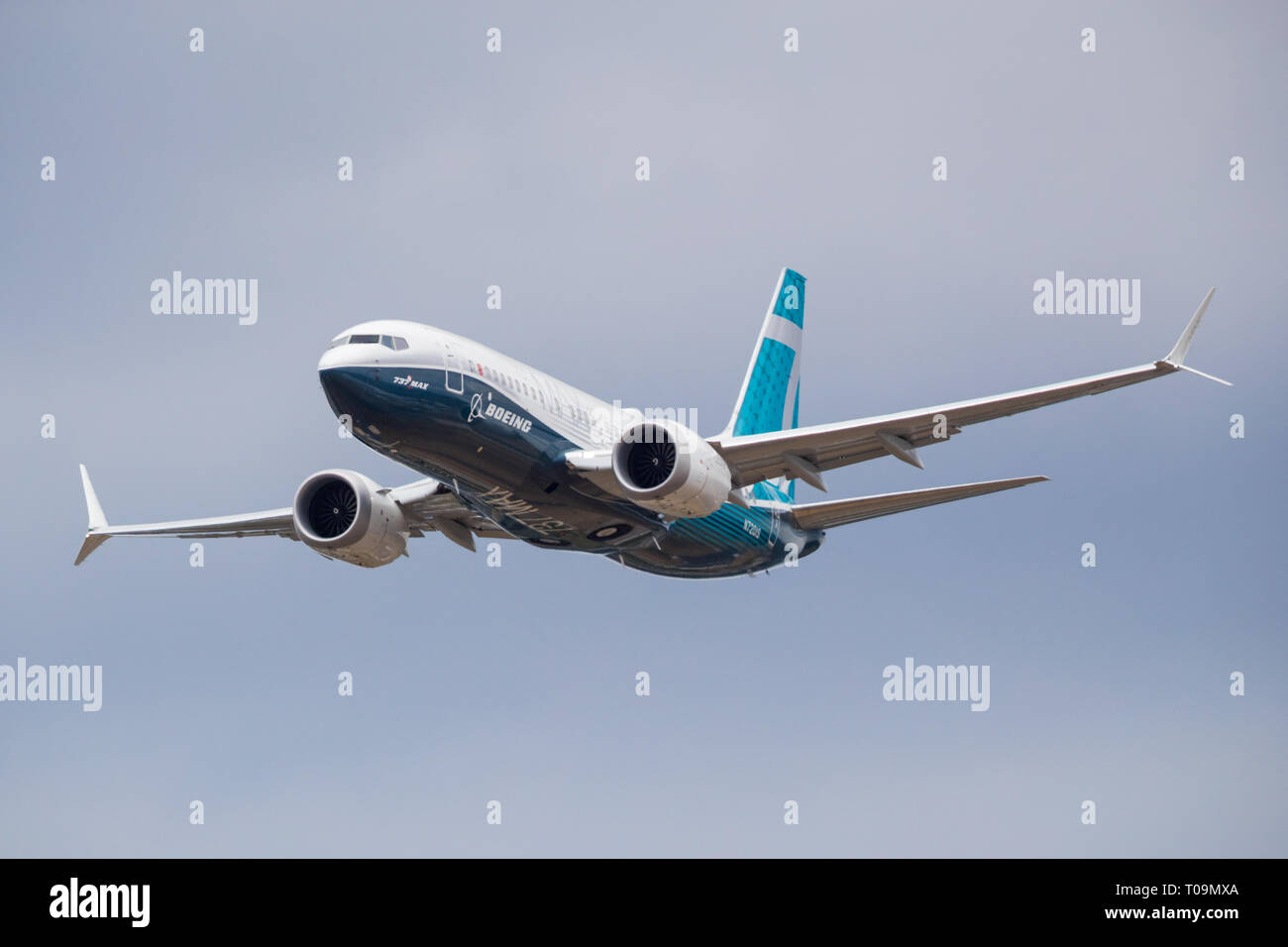 Démonstration de vol d'un Boeing B737-8 MAX au Farnborough International Airshow, UK Banque D'Images