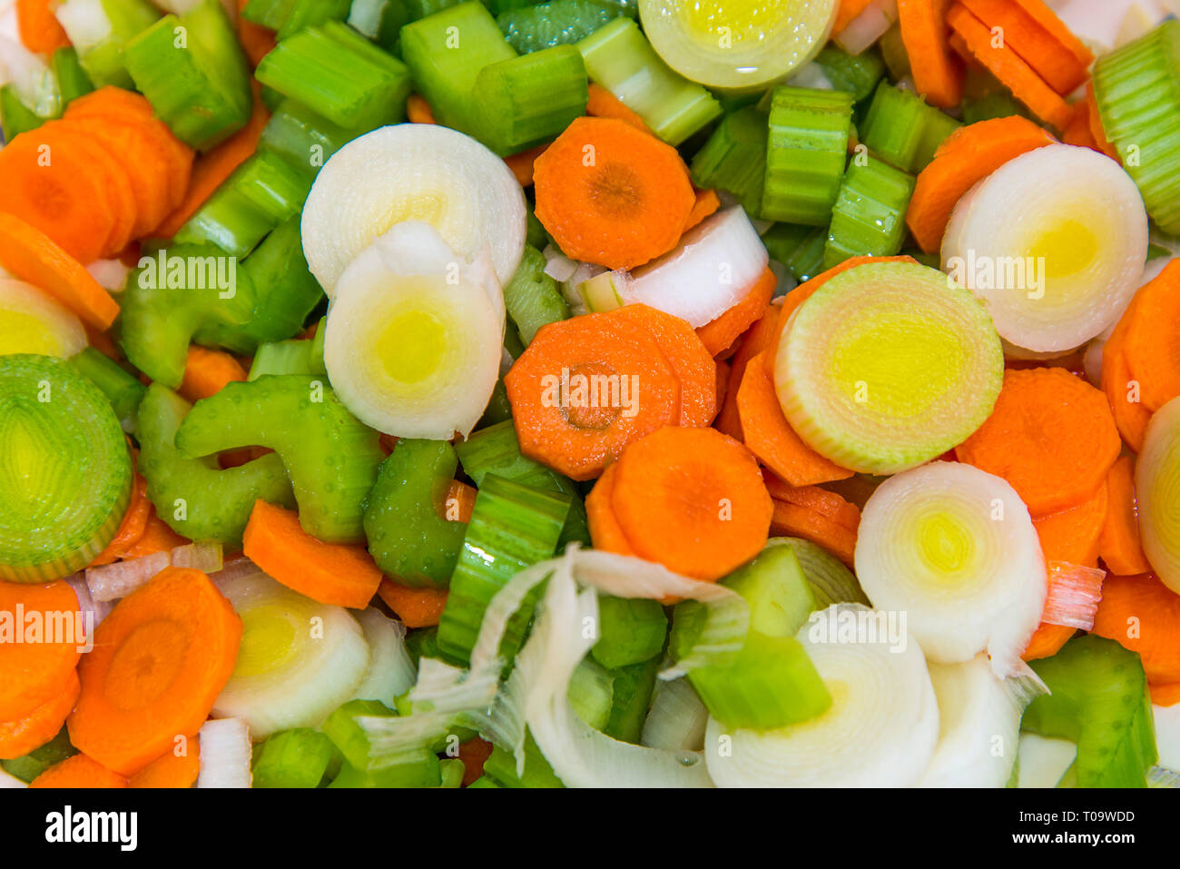 Frame rempli de légumes hachés.close up. Banque D'Images