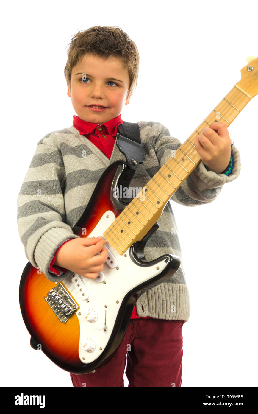 Petit enfant rocking sur une guitare électrique Banque D'Images