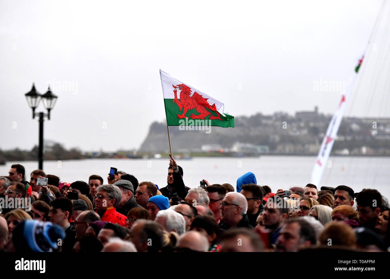 Le Pays de Galles lors de la Guinness 2019 Six Nations Grand Chelem célébration gagnants Bienvenue sur le Senedd dans la baie de Cardiff. Banque D'Images