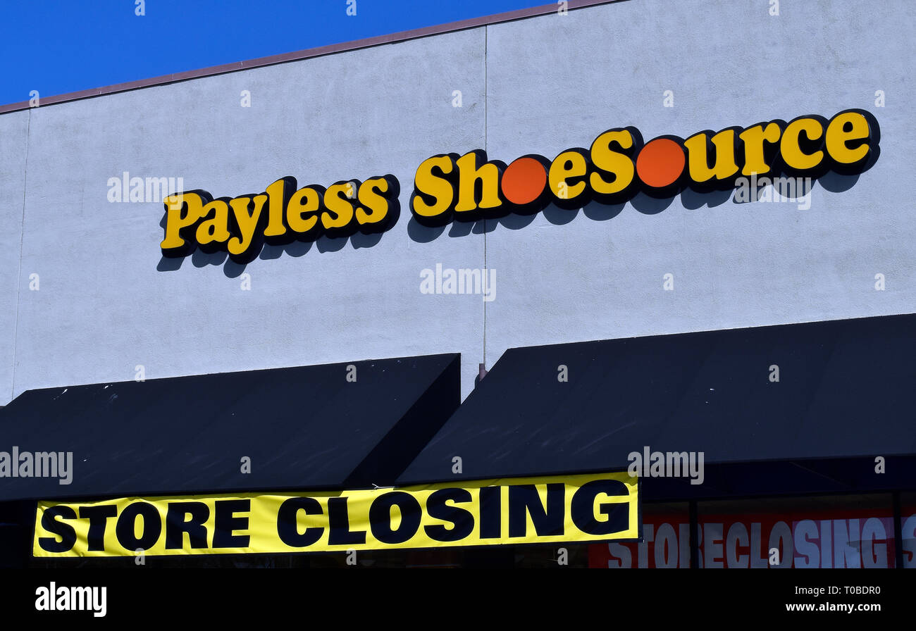 Payless ShoeSource signe de fermeture de magasins en Californie Banque D'Images