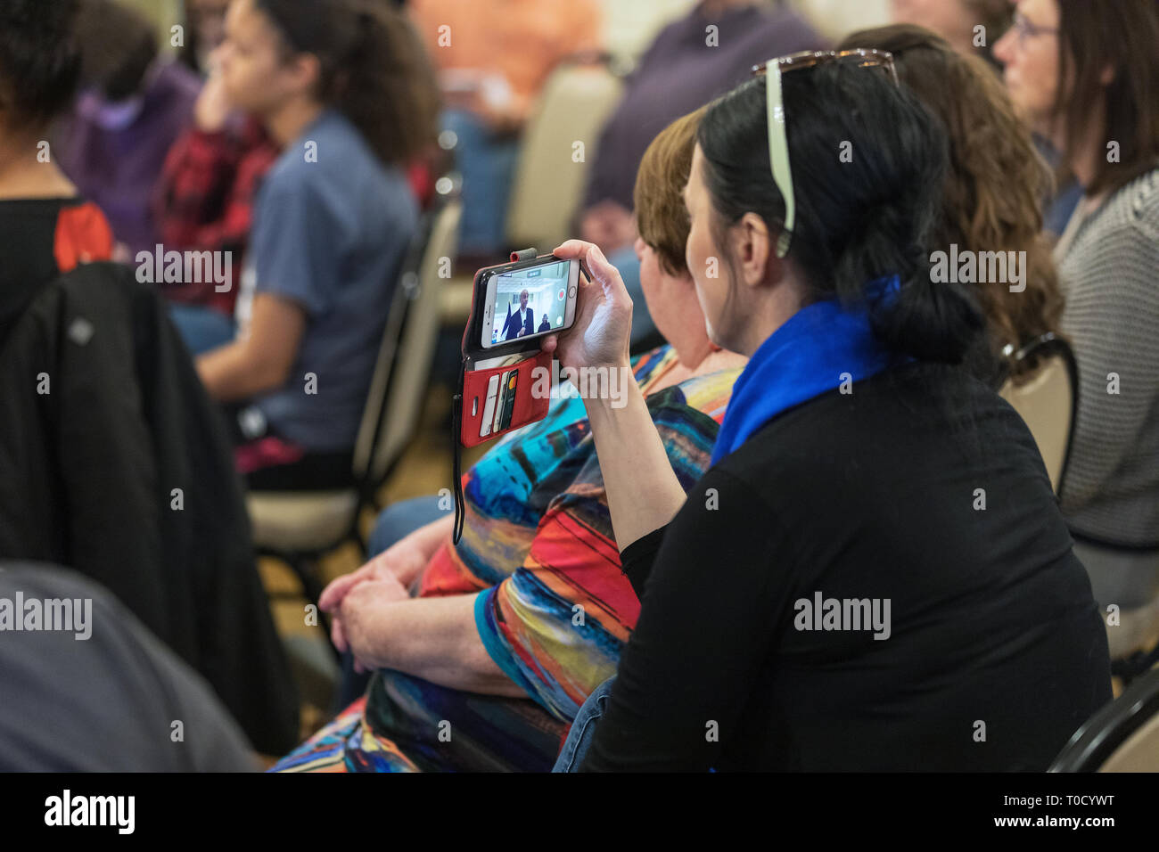 Ottumwa, Iowa, États-Unis. 16 mars, 2019. Cory Booker, le sénateur du New Jersey a tenu une campagne présidentielle rassemblement le samedi à l'hôtel dans la région de Ottumwa, J'Ottumwa Banque D'Images