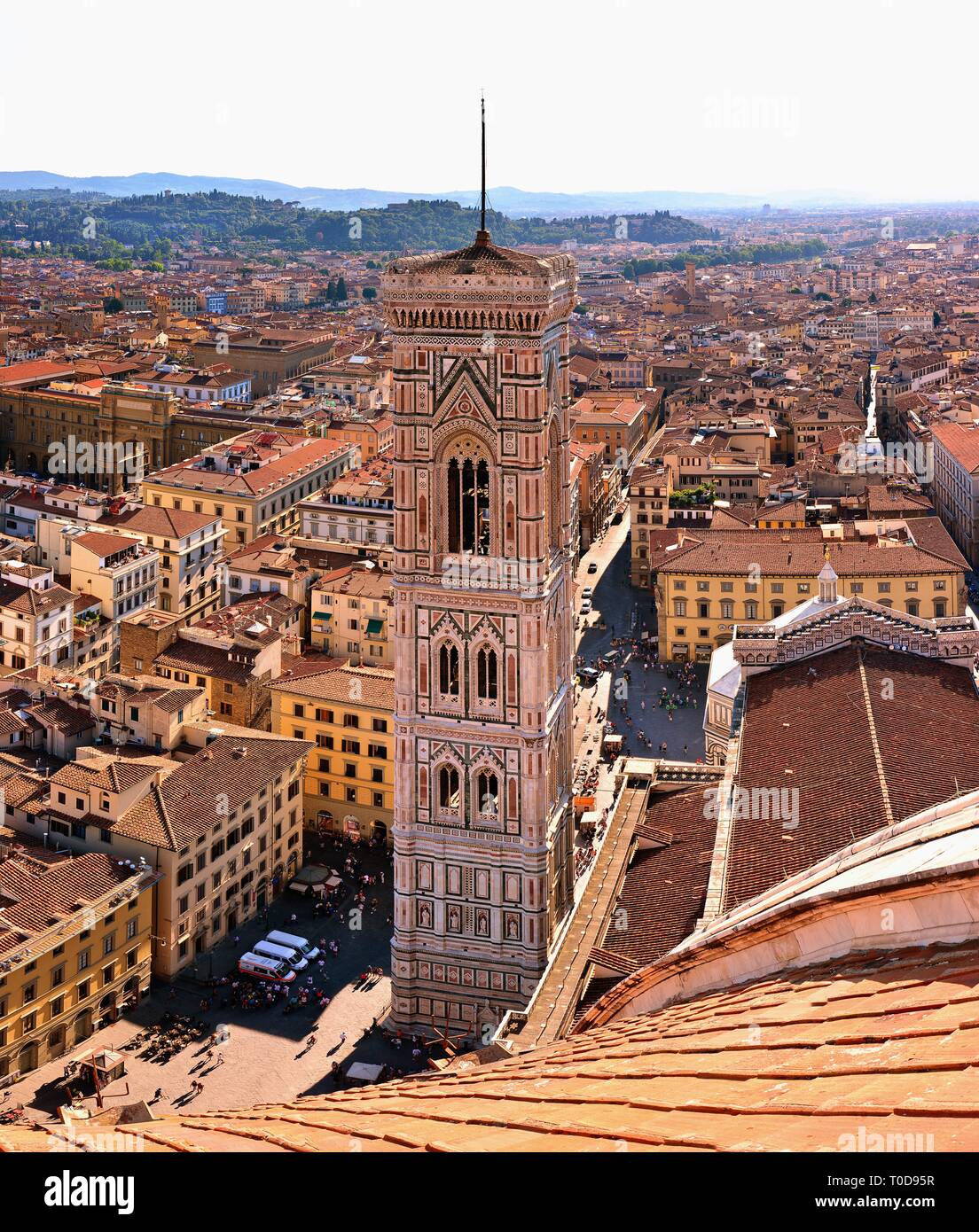 Cathédrale, le dôme de Brunelleschi, le Campanile de Giotto, la Piazza del Duomo, Florence, Toscane, Italie Banque D'Images