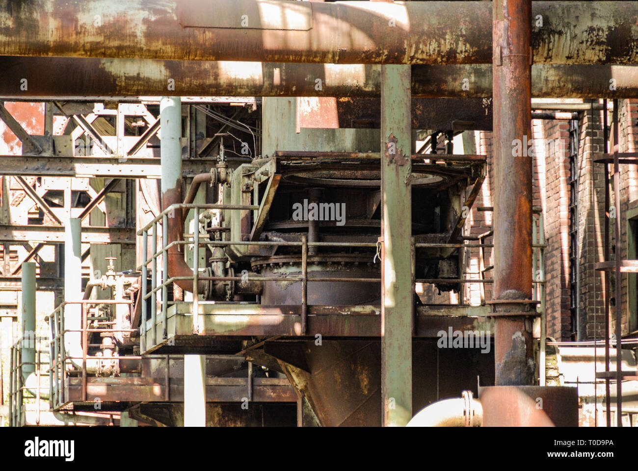 Landschaftspark Nord, Duisburg, Allemagne - 24 avril 2010. Détail de l'appareil mis hors service dans la région de la Ruhr. Banque D'Images
