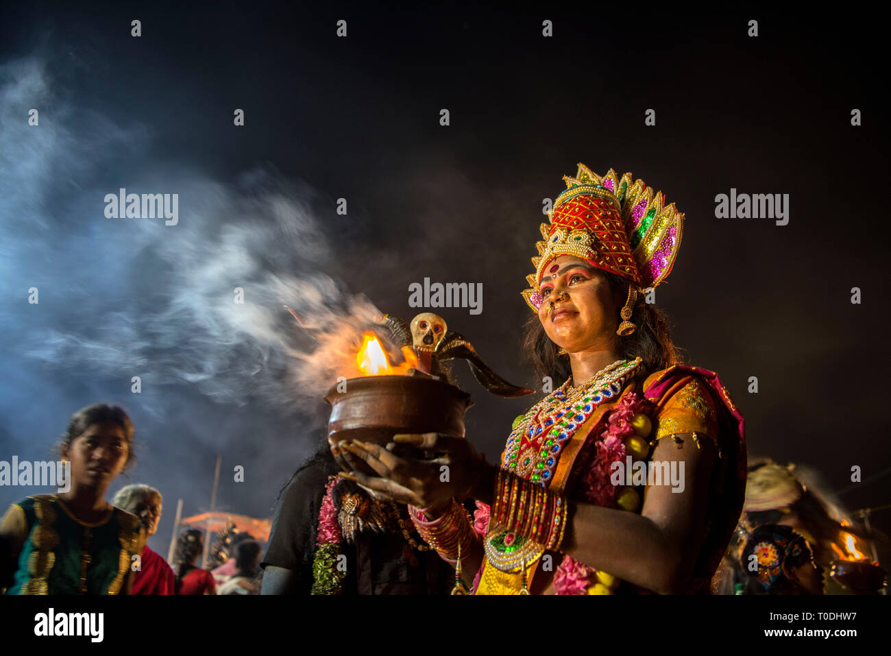 Robe femme hindoue comme déesse Durga, Tamil Nadu, Inde, Asie Banque D'Images