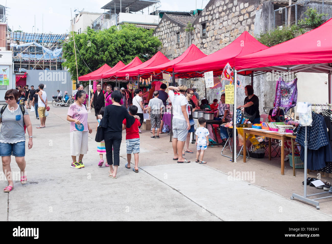 Peng Chau marché le dimanche sur la petite île de Hong Kong de Peng Chau Banque D'Images