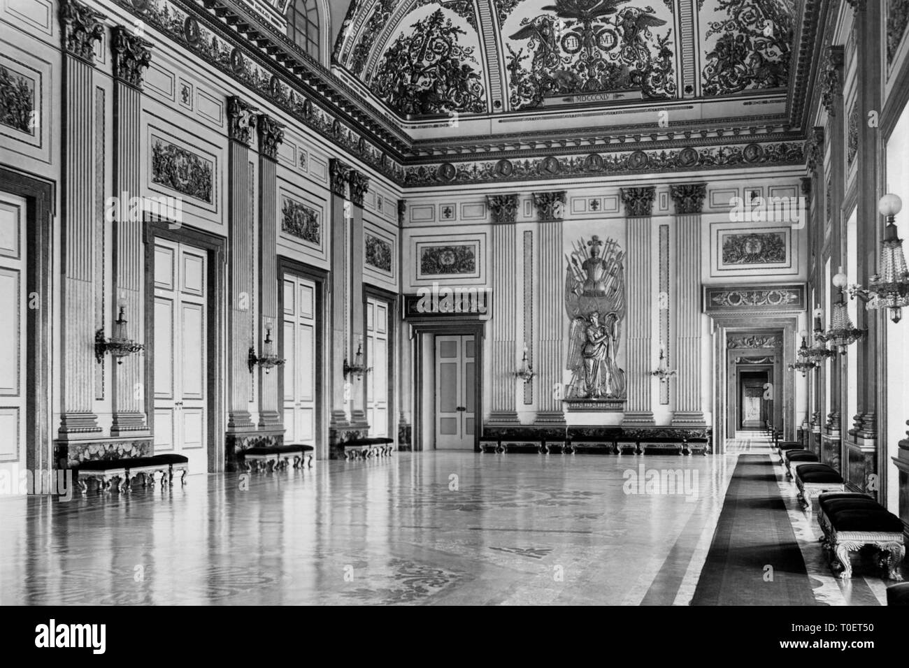 La salle du trône, le Palais Royal de Caserte, Caserte, Campanie, Italie 1910-20 Banque D'Images