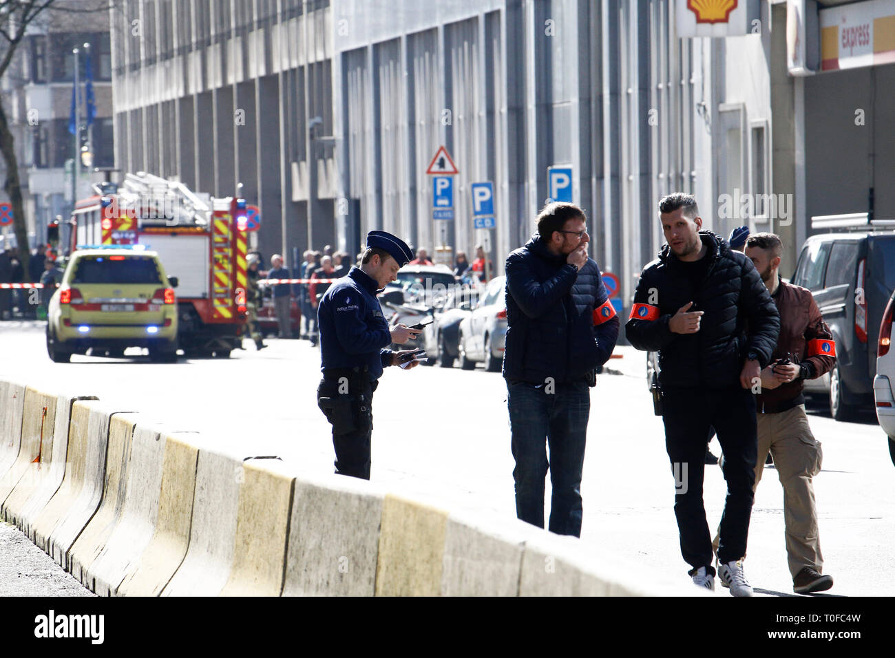 Alerte A La Bombe Belgique Alerte à la bombe Banque de photographies et d'images à haute résolution -  Alamy