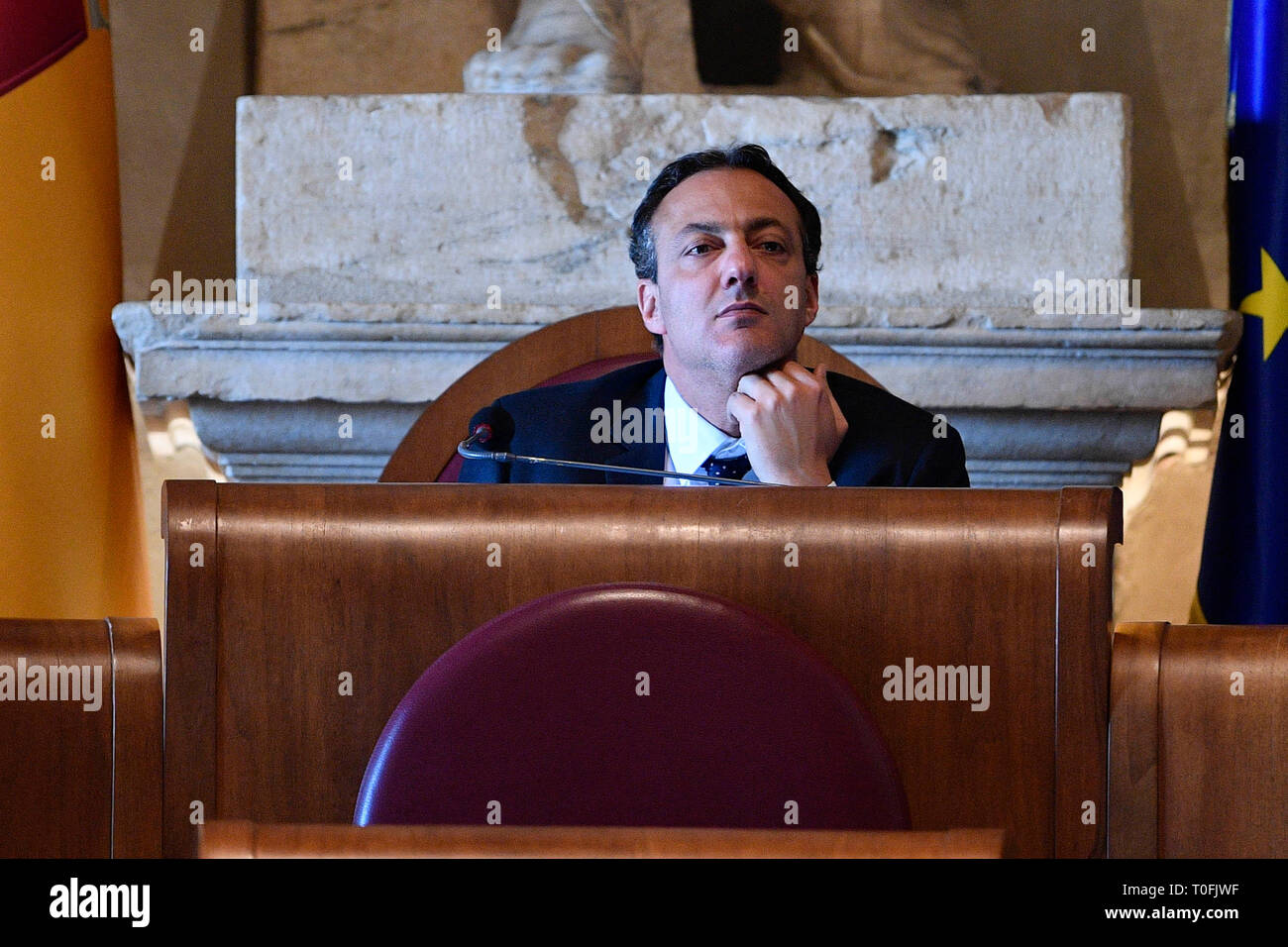 Foto Fabrizio Amis / LaPresse 30/03/2017 Roma (ITALIA) Assemblée Capitolina Nella foto : Marcello De Vito Ph Fabrizio Amis / LaPresse 30/03/2017 Rome (Italie) à l'Assemblée Capitolina pic : Marcello De Vito Banque D'Images