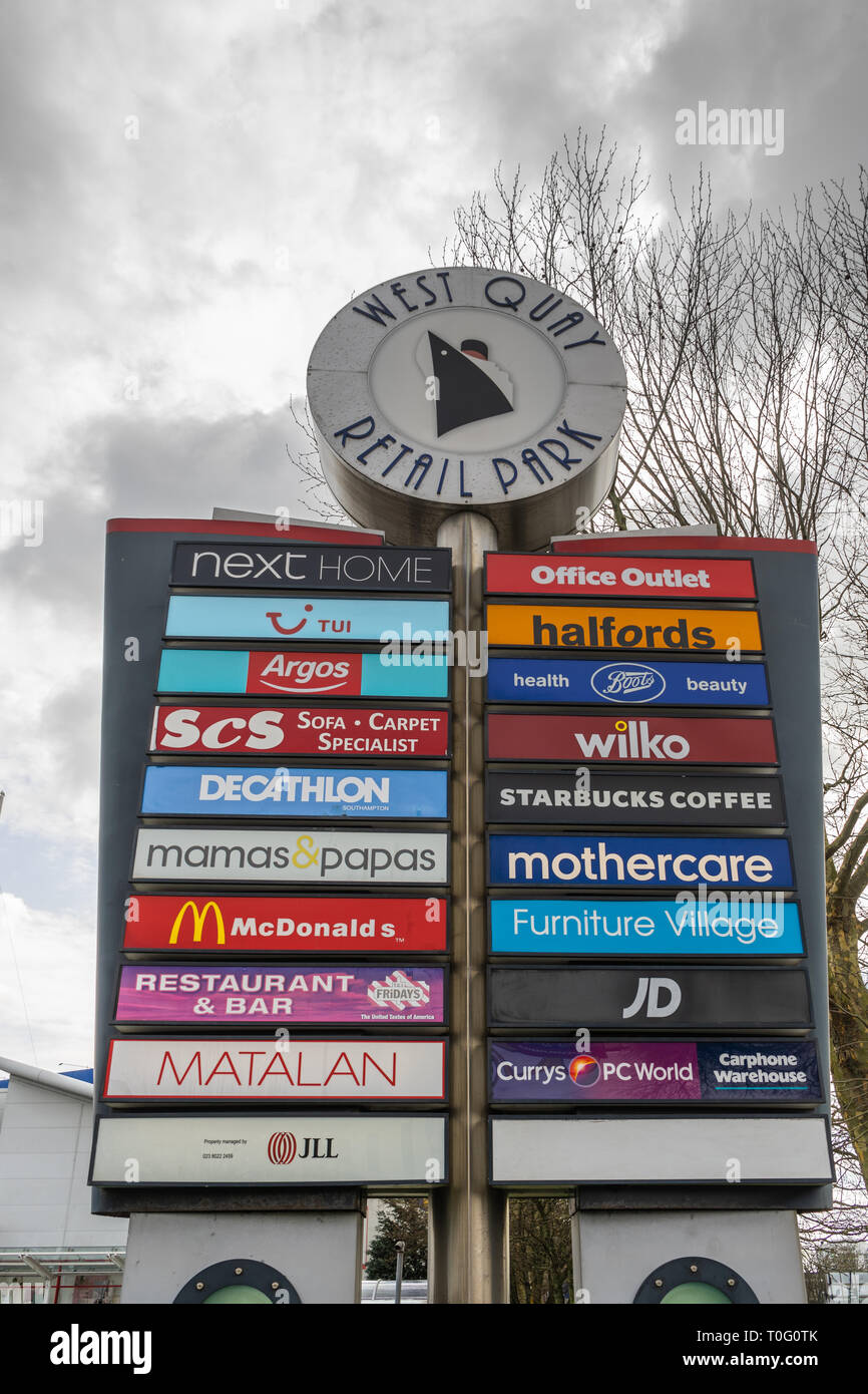 Westquay retail park sign, Southampton UK Banque D'Images