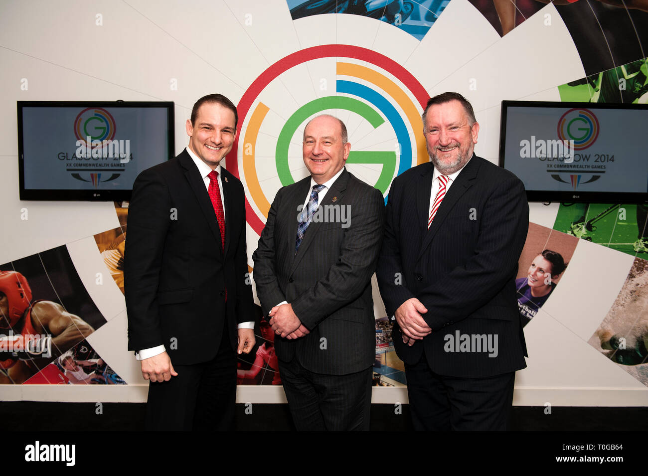 Première utilisation de Président de la Fédération des Jeux du Commonwealth de Glasgow 2014 Prince Imran visites du siège. David Grevemberg, Michael Cavanagh, Mik Banque D'Images