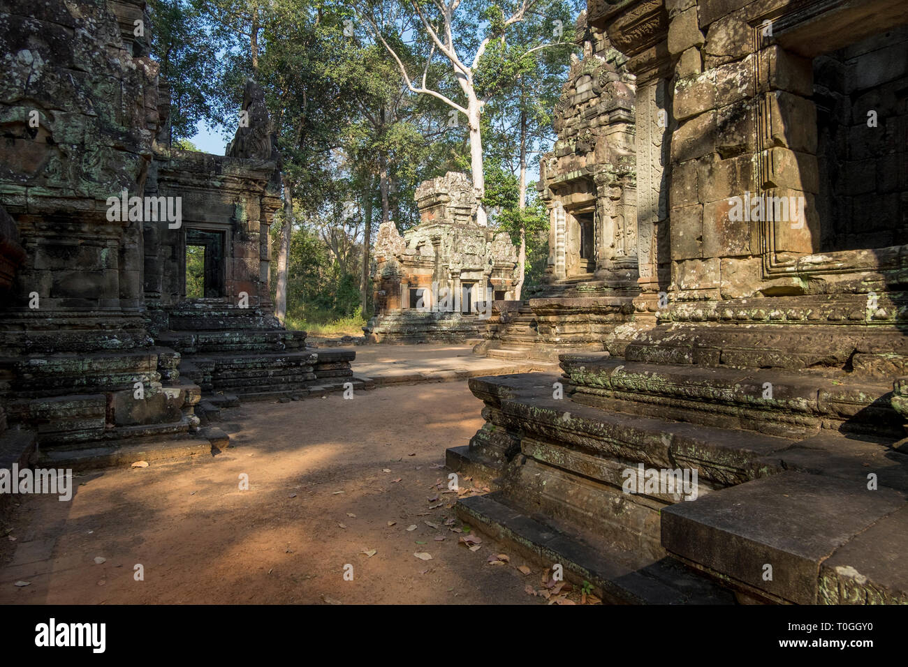 Une vue de la petite Chau Say Tevoda temple Khmer à Angkor à Siem Reap, Cambodge. Banque D'Images