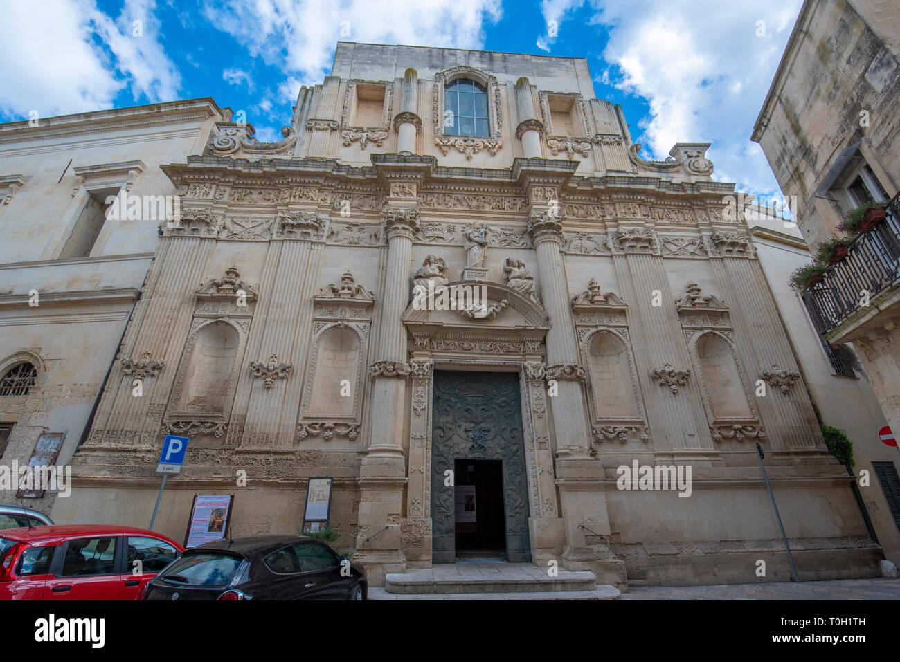 Lecce, Pouilles, Italie - Façade de l'église Arciconfraternita Maria SS. Addolorata. L'église romaine catholique (église). Une région des Pouilles Banque D'Images