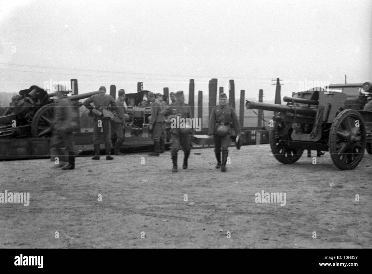 Wehrmacht (Leichte Feldhaubitze leFH 18 10,5 cm / 105 mm - la lumière de l'armée allemand leFH18 Howtizer 105,5cm / 105mm Banque D'Images