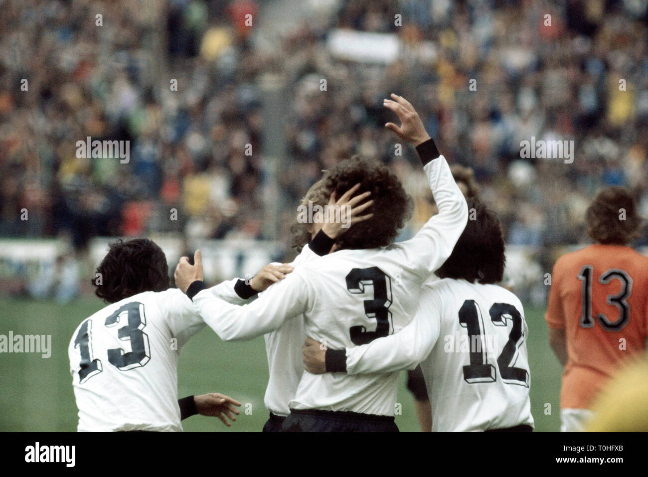 Sports, football, championnat du monde, championnat du monde 1974 Championnat du Monde, finale, finale, l'Allemagne et Pays-Bas (2:1), Gerd Müller, Paul Breitner et Wolfgfang Overath, Munich, Allemagne, 7.7.1974, Additional-Rights Clearance-Info-Not-Available- Banque D'Images