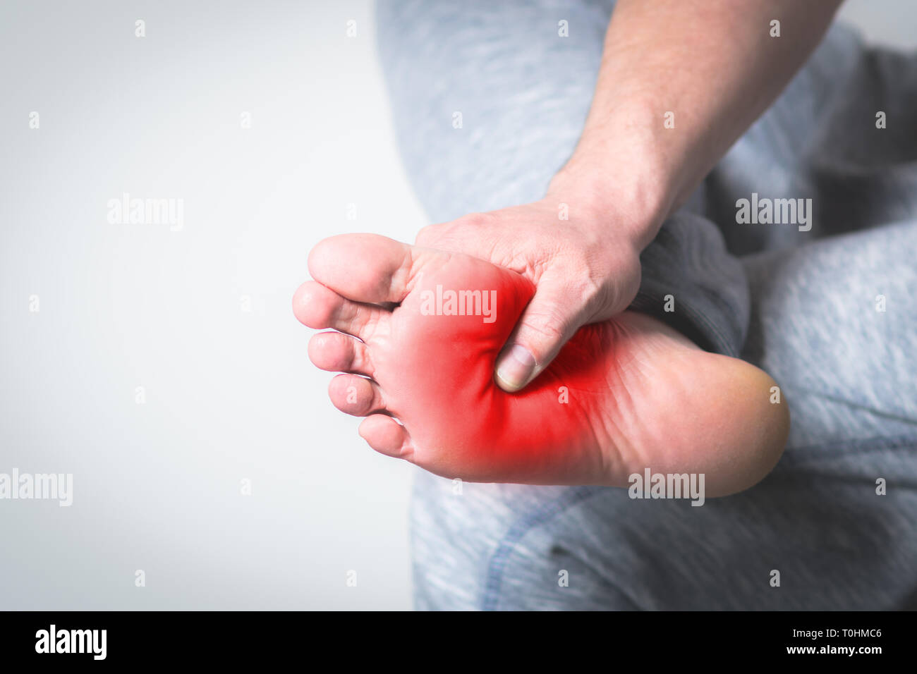 douleurs aux pieds et mains