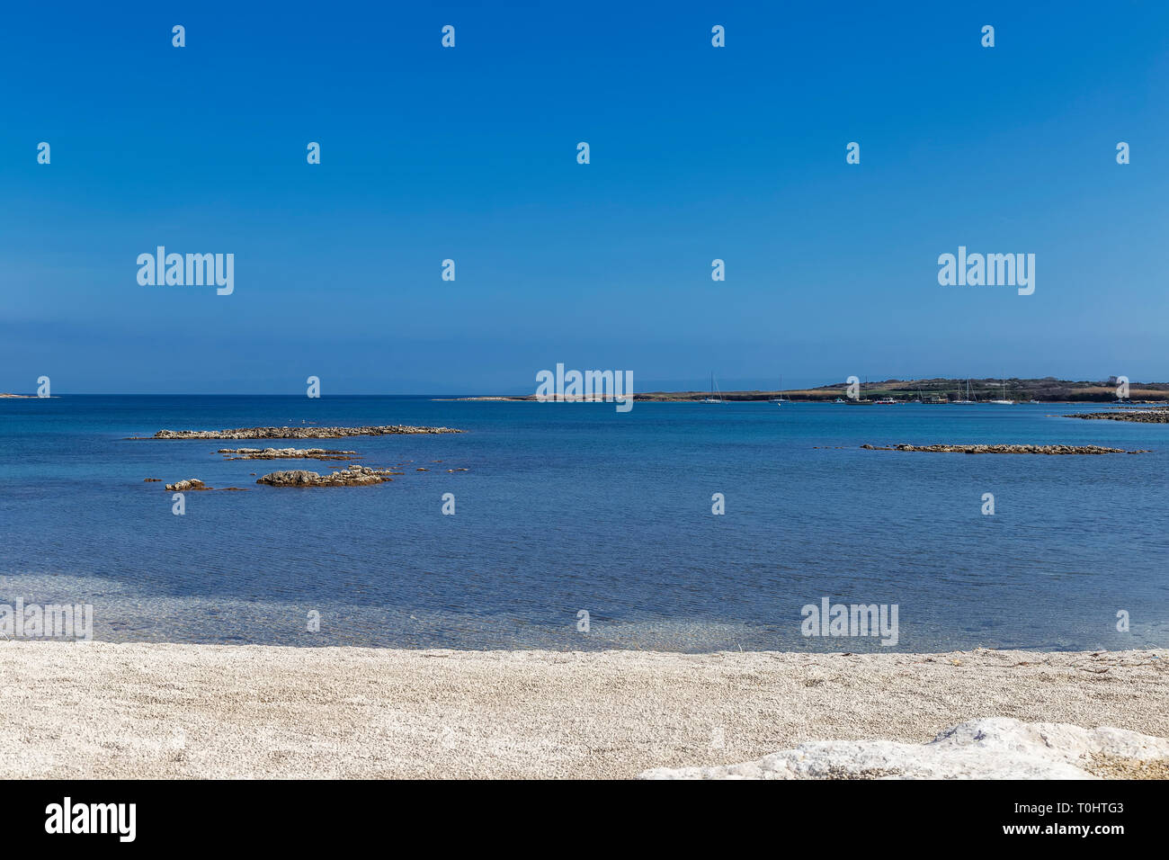 Mer bleue et le ciel in Liznjan Lagoon dans le printemps ! Banque D'Images