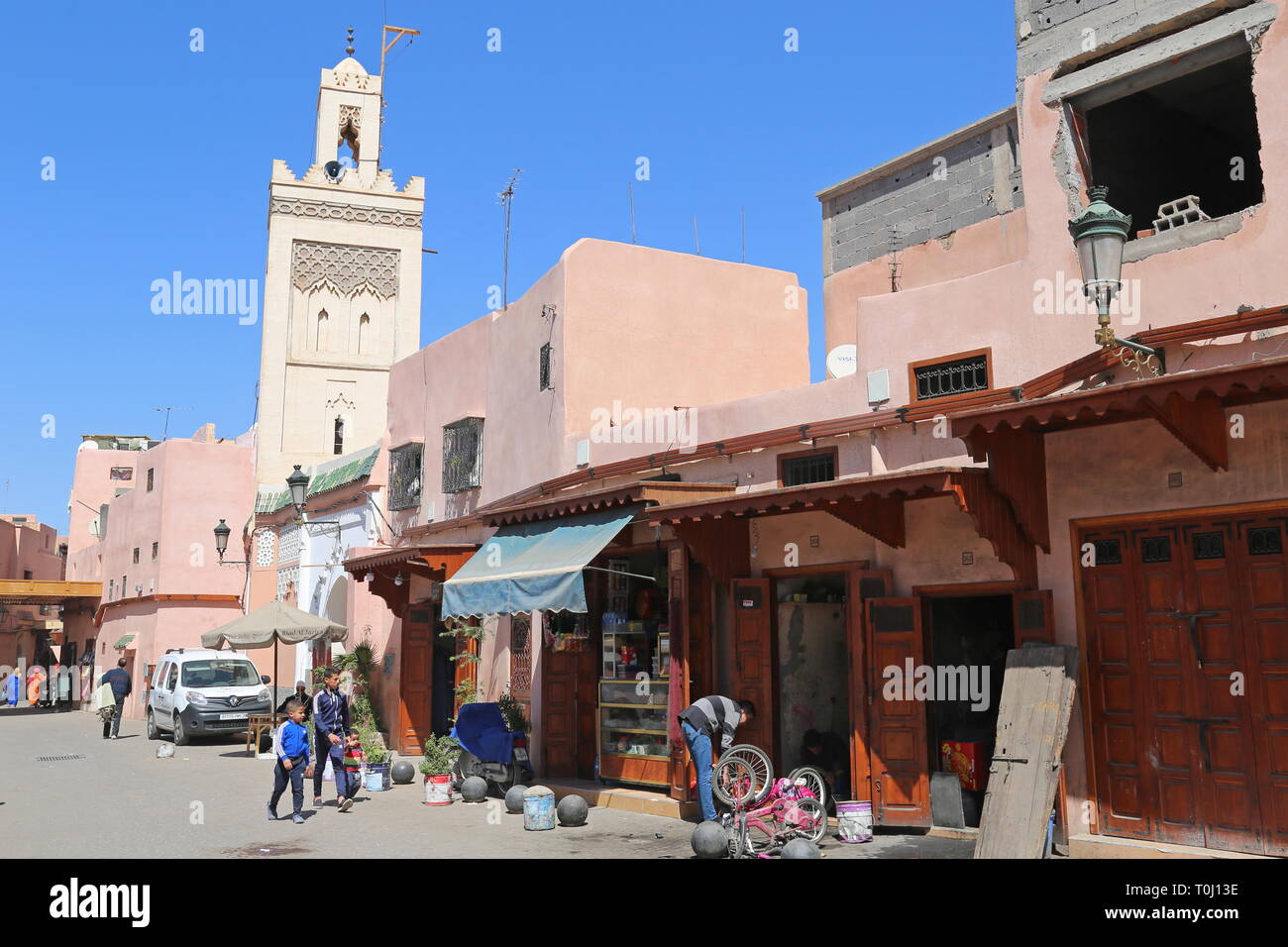 Rue Bab Taghzout (aka Rue Diour) Al Wazir, Medina, Marrakech, Marrakesh-Safi région, le Maroc, l'Afrique du Nord Banque D'Images