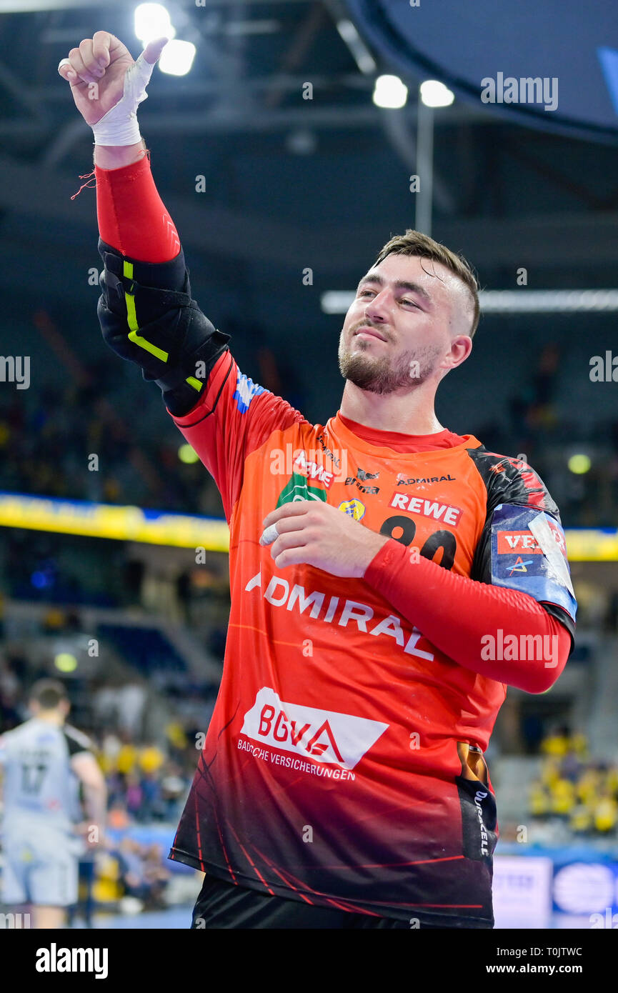 Mannheim, Allemagne. Mar 20, 2019. Handball : Ligue des Champions, Rhein-Neckar Löwen - HBC Nantes, ronde, ronde knockout, quart de finale, première étape de qualification, dans le SAP Arena. Jannik Kohlbacher de la région Rhin-Neckar, Löwen, se réjouit de la fin de la partie. Credit : Uwe Anspach/dpa/Alamy Live News Banque D'Images