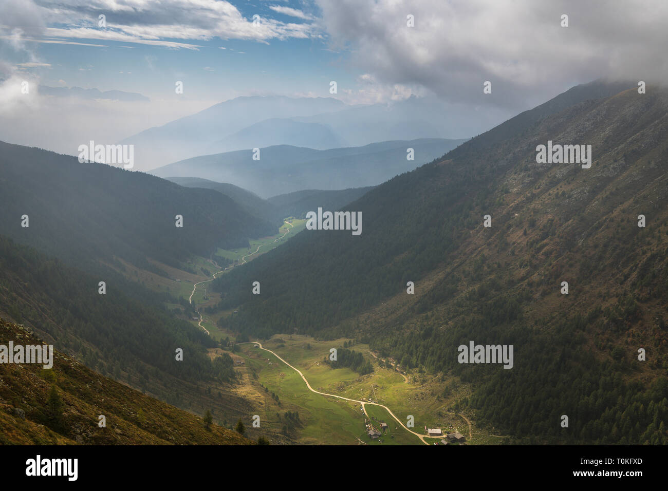 Randonnée pédestre à la société valser, Seefeldspitze Pfunderer Tal, Berge, Tyrol du Sud, Italie Banque D'Images