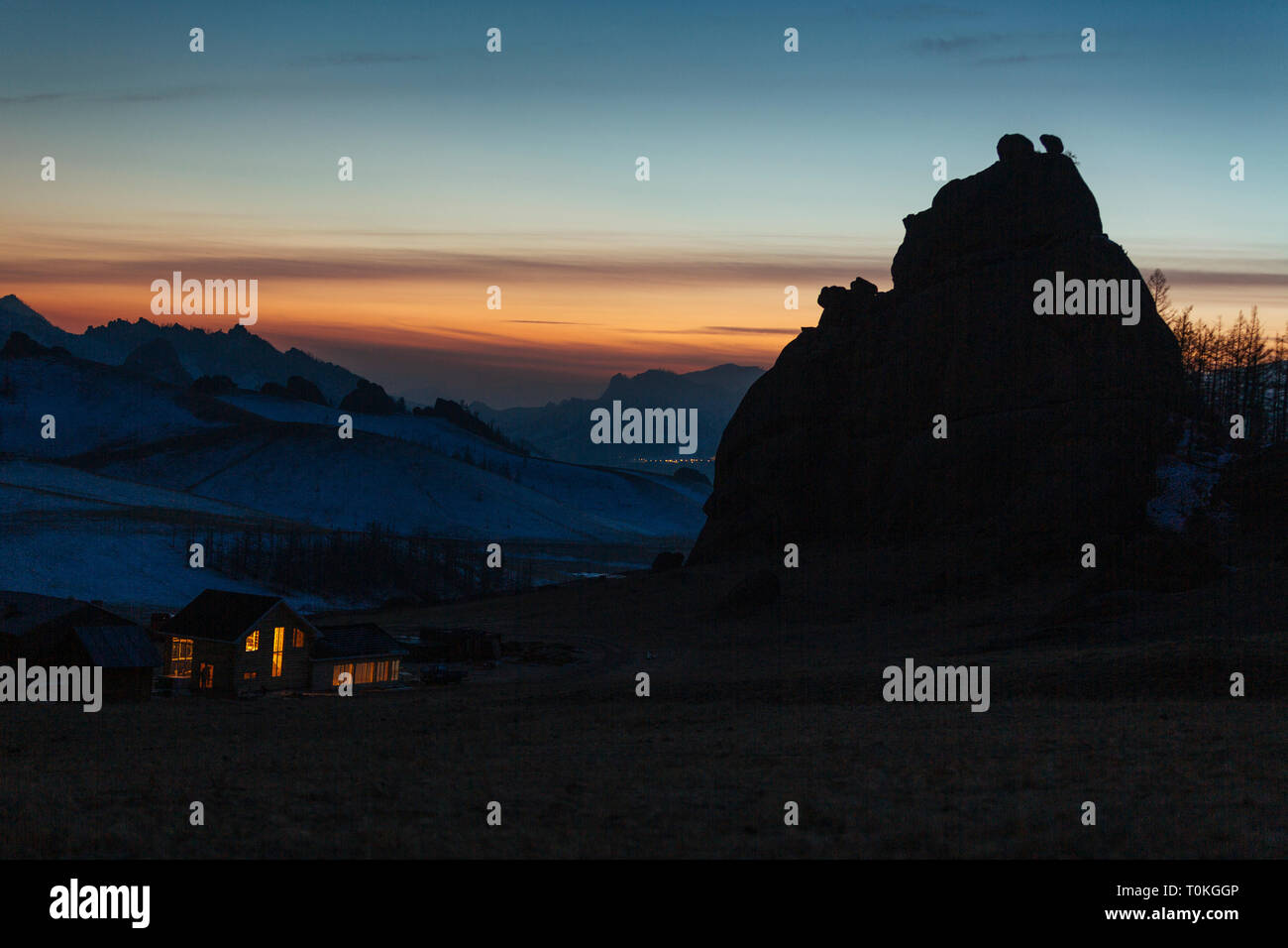 Coucher du soleil en Suisse, mongole, Parc National de Gorkhi-Terelj en Mongolie Banque D'Images