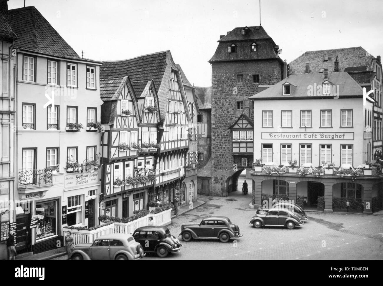 Géographie / voyage, Allemagne, Rhénanie-Palatinat, Linz sur le Rhin, places, place du château de maisons à colombages et la porte du Rhin, 1950 Additional-Rights Clearance-Info-Not-Available- Banque D'Images
