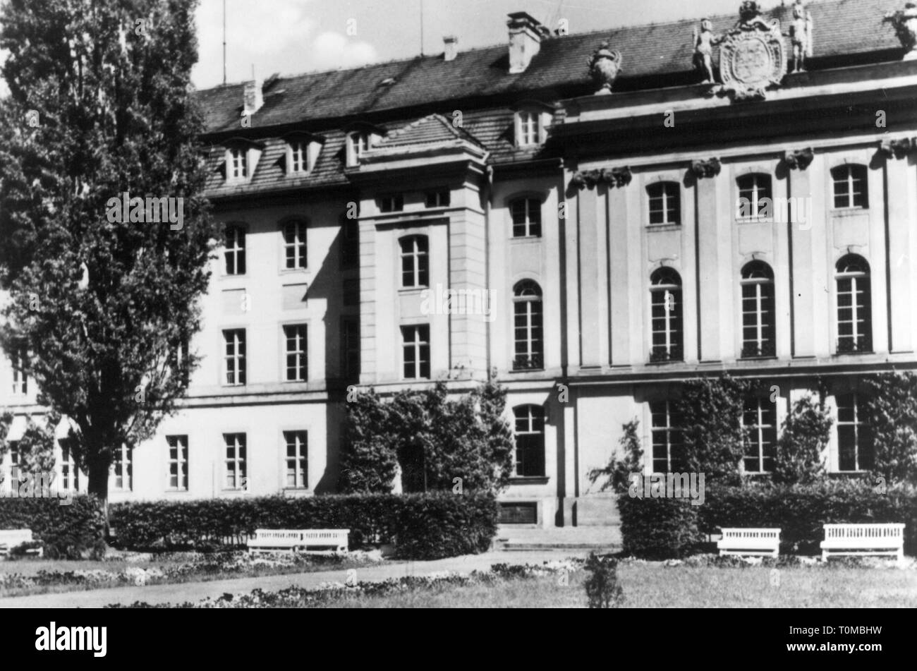 La pédagogie, universités, Greifswald, Arndt-University Ernst-Moritz-, immeuble, vue extérieure, côté cour, 1962 Additional-Rights Clearance-Info,--Not-Available Banque D'Images