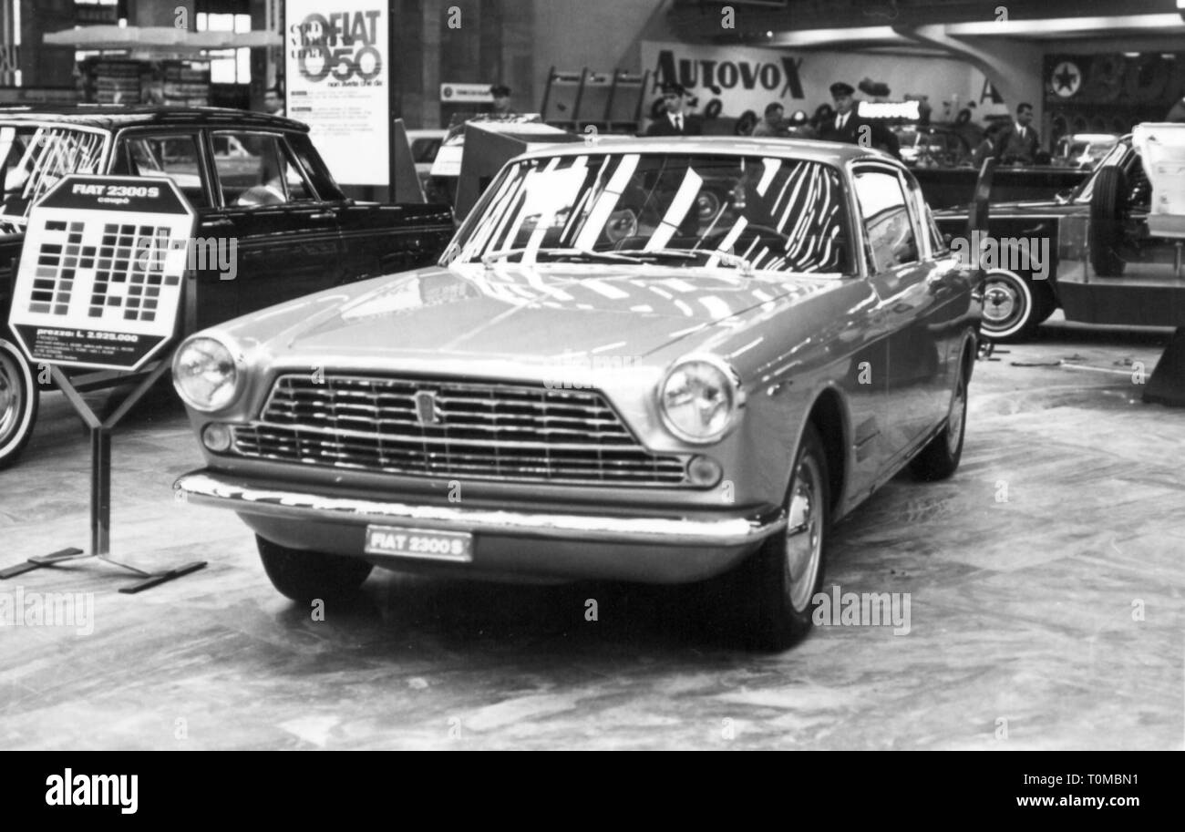 Transport / Transports, location de véhicules, véhicules, Fiat 2300 S coupé, vue de gauche de l'avant, car show, Italie, 1960 Additional-Rights Clearance-Info-Not-Available- Banque D'Images